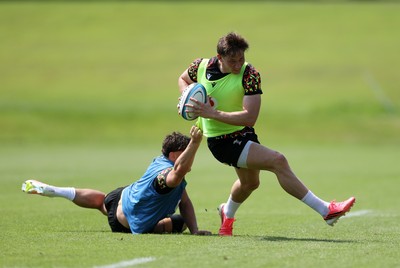 230626 - Wales Rugby Training ahead of their game against the Barbarians on the weekend - Ellis Mee during training