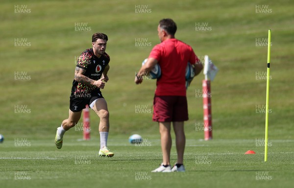 230626 - Wales Rugby Training ahead of their game against the Barbarians on the weekend - Joe Roberts during training