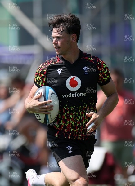 230626 - Wales Rugby Training ahead of their game against the Barbarians on the weekend - Tom Rogers during training