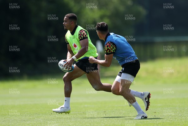 230626 - Wales Rugby Training ahead of their game against the Barbarians on the weekend - Ben Thomas during training
