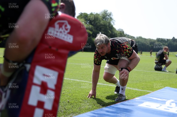 230626 - Wales Rugby Training ahead of their game against the Barbarians on the weekend - Aaron Wainwright during training