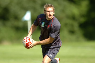 23.08.07 - Wales Rugby Training - Jamie Robinson in action during training 