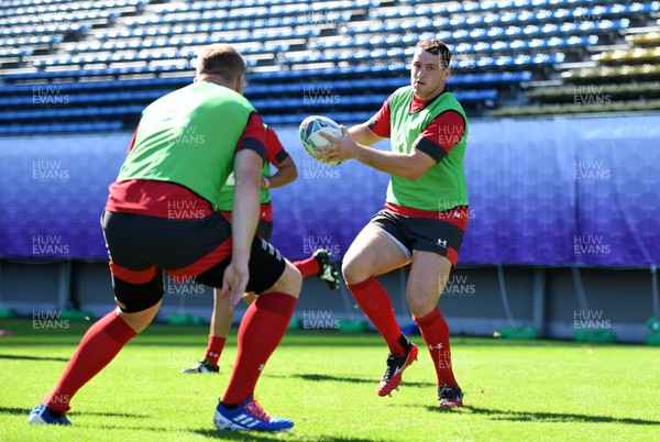 231019 - Wales Rugby Training - Ryan Elias during training