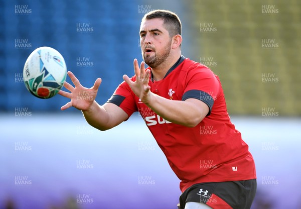 231019 - Wales Rugby Training - Wyn Jones during training
