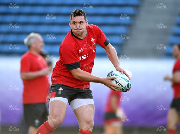 231019 - Wales Rugby Training - Ryan Elias during training
