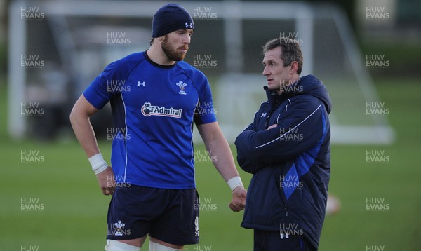 23.11.10 - Wales Rugby Training - Wales attack coach Rob Howley talks to Alun Wyn Jones(r) during training. 
