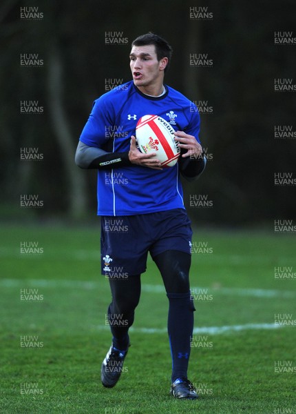 23.11.10 - Wales Rugby Training - Tom James during training. 
