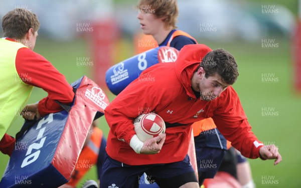 23.11.11 - Wales Rugby Training - Alex Cuthbert during training. 