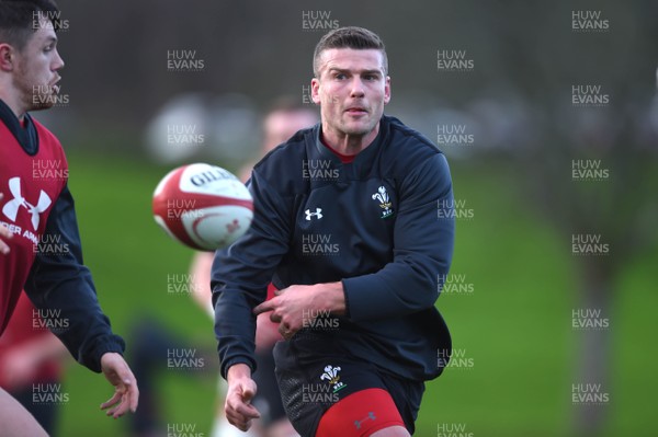 231117 - Wales Rugby Training - Scott Williams