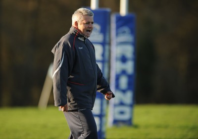 24.01.08 - Wales Rugby Training- Wales Coach, Warren Gatland during training 