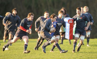 24.01.08 - Wales Rugby Training- Ryan Jones in action during training 