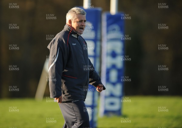 24.01.08 - Wales Rugby Training- Wales Coach, Warren Gatland during training 