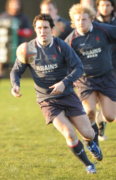 24.01.08 - Wales Rugby Training- Stephen Jones in action during training 