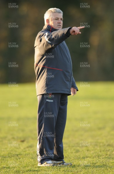 24.01.08 - Wales Rugby Training- Wales Coach, Warren Gatland during training 