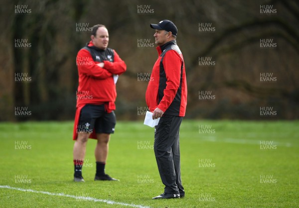 240120 - Wales Rugby Training - Gareth Williams and Wayne Pivac during training