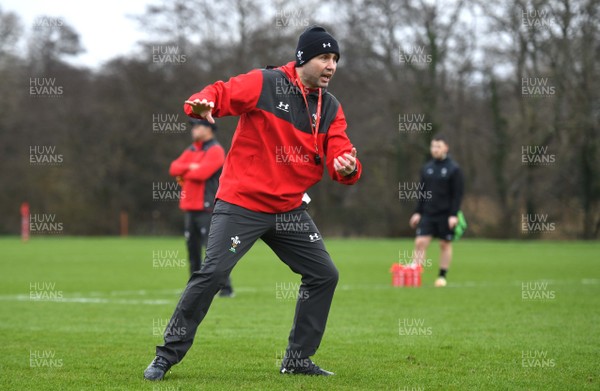240120 - Wales Rugby Training - Stephen Jones during training