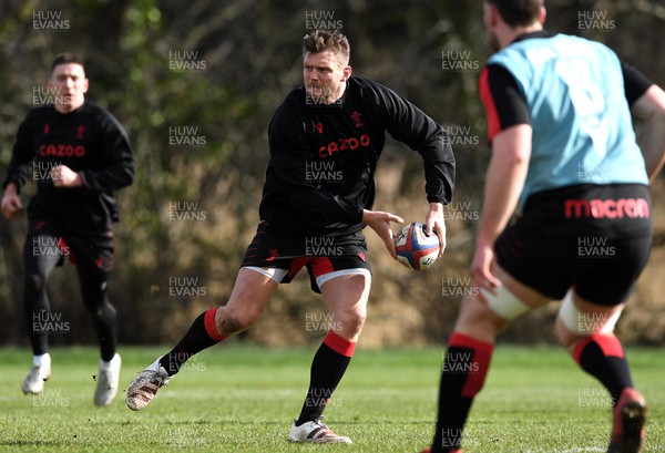 240222 - Wales Rugby Training - Dan Biggar during training