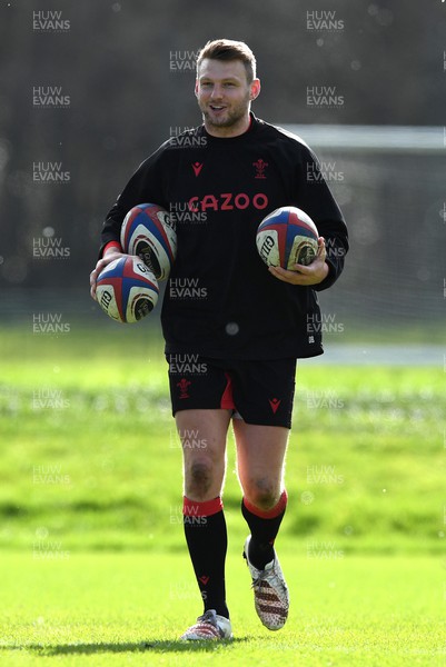 240222 - Wales Rugby Training - Dan Biggar during training