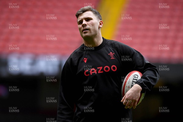 240223 - Wales Rugby Training - Mason Grady during training