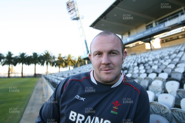 24.05.07  Wales rugby on Tour to Australia Iestyn Thomas at Blue Tongue Stadium in Gosford 