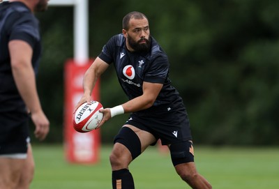 230625 - Wales Rugby Training - Josh Macleod during training