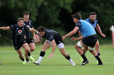 230625 - Wales Rugby Training - Joe Roberts during training