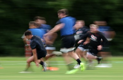 230625 - Wales Rugby Training - Reuben Morgan-Williams during training
