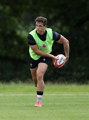 230625 - Wales Rugby Training - Kieran Hardy during training