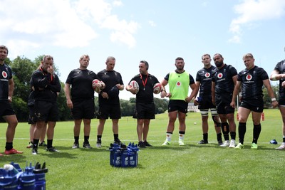 230625 - Wales Rugby Training - Matt Sherratt, Head Coach during training