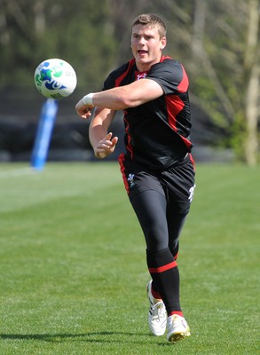 24.09.11 - Wales Rugby Training - Scott Williams during training. 