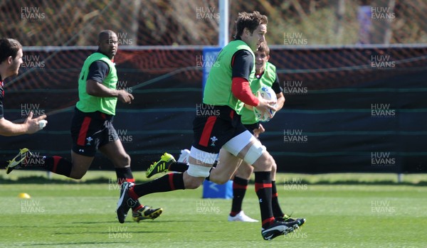 24.09.11 - Wales Rugby Training - Ryan Jones during training. 