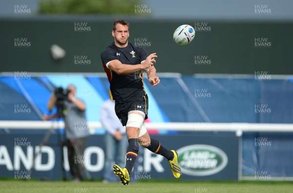 240915 - Wales Rugby World Cup Training -Sam Warburton during training