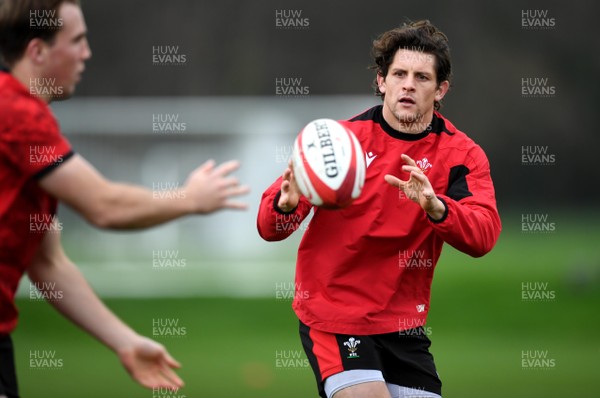 241120 - Wales Rugby Training - Lloyd Williams during training
