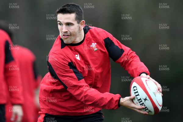 241120 - Wales Rugby Training - Owen Watkin during training