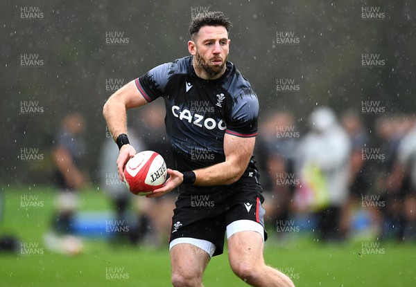 241122 - Wales Rugby Training - Alex Cuthbert during training