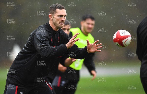241122 - Wales Rugby Training - George North during training