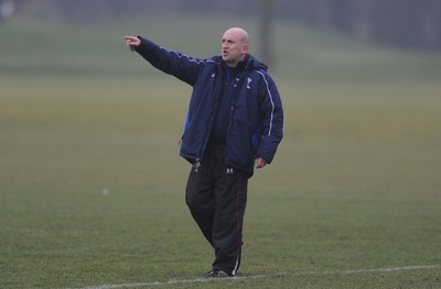 25.01.11 - Wales Rugby Training - Defence coach Shaun Edwards during training. 
