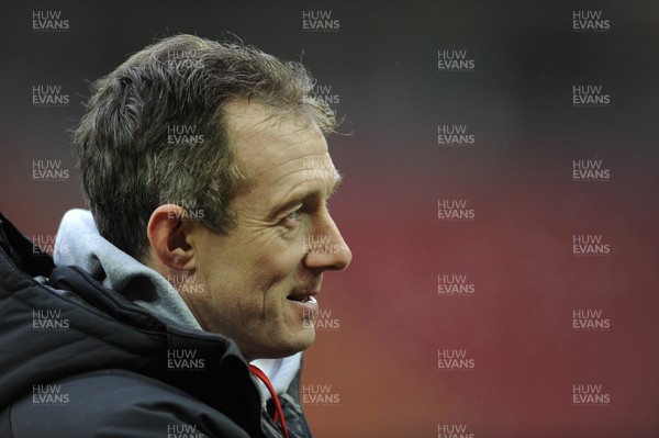 250113 - Wales Rugby Training -Wales coach Rob Howley during training