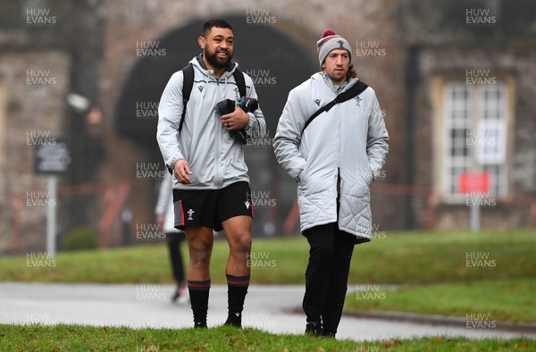 250123 - Wales Rugby Training - Taulupe Faletau and Justin Tipuric during training