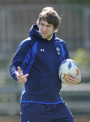 24.02.11 - Wales Rugby Training - Ryan Jones during training. 