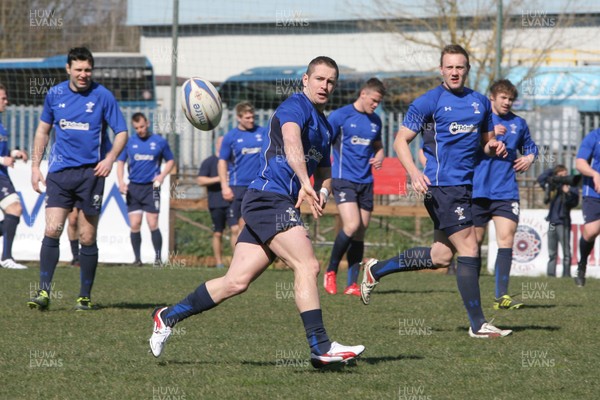 25.02.11 Wales Team Training, Italy. Shane Williams passes as the Wales Team train on the outskirts of Rome. 