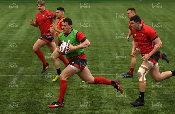 250220 - Wales Rugby Training - Ryan Elias during training