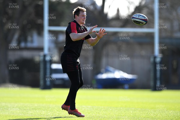 250222 - Wales Rugby Training - Nick Tompkins during training