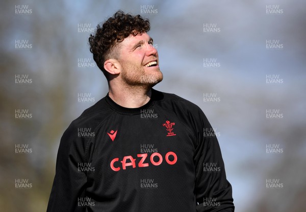 250222 - Wales Rugby Training - Will Rowlands during training