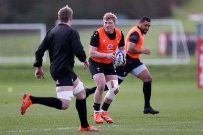 250225 - Wales Rugby Training during the fallow week - Jac Morgan during training