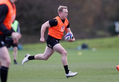 250225 - Wales Rugby Training during the fallow week - Blair Murray during training