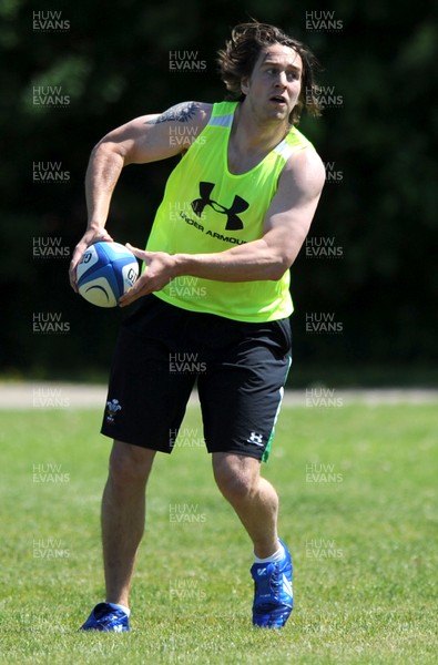 25.05.09 - Wales Rugby Training - Ryan Jones in action during training. 