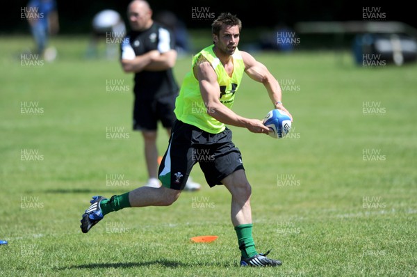 25.05.09 - Wales Rugby Training - Nicky Robinson in action during training. 