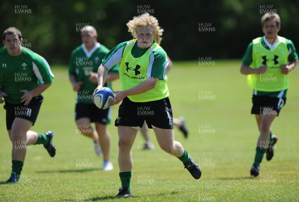 25.05.09 - Wales Rugby Training - Duncan Jones in action during training. 