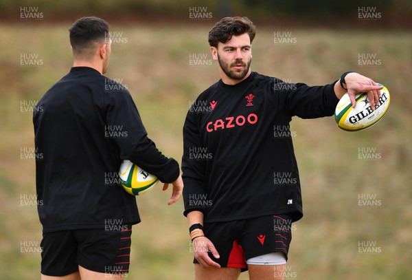 250622 - Wales Rugby Training - Owen Watkin and Johnny Williams during training